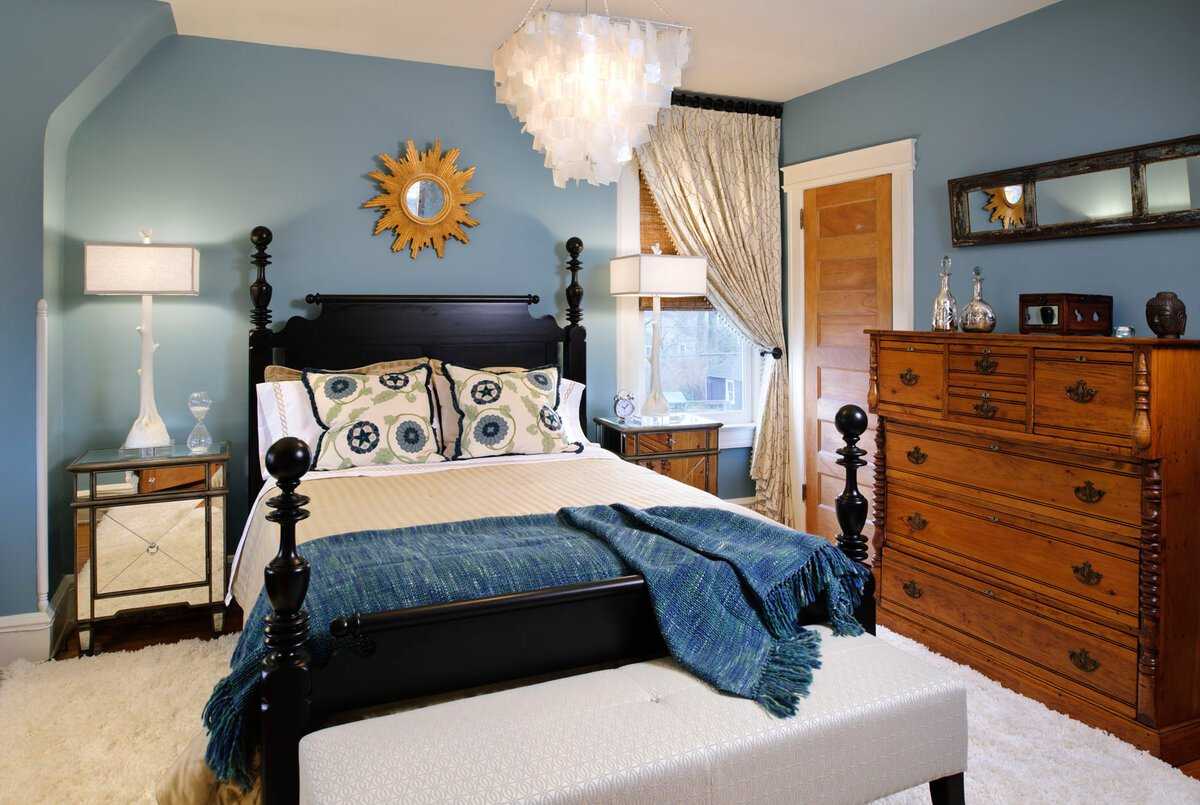 Сундук в интерьере: 15 фото