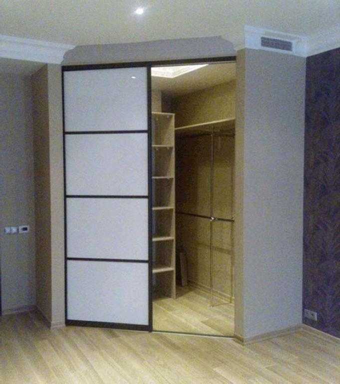 Делаем шкаф-купе из гипсокартона в домашних условиях