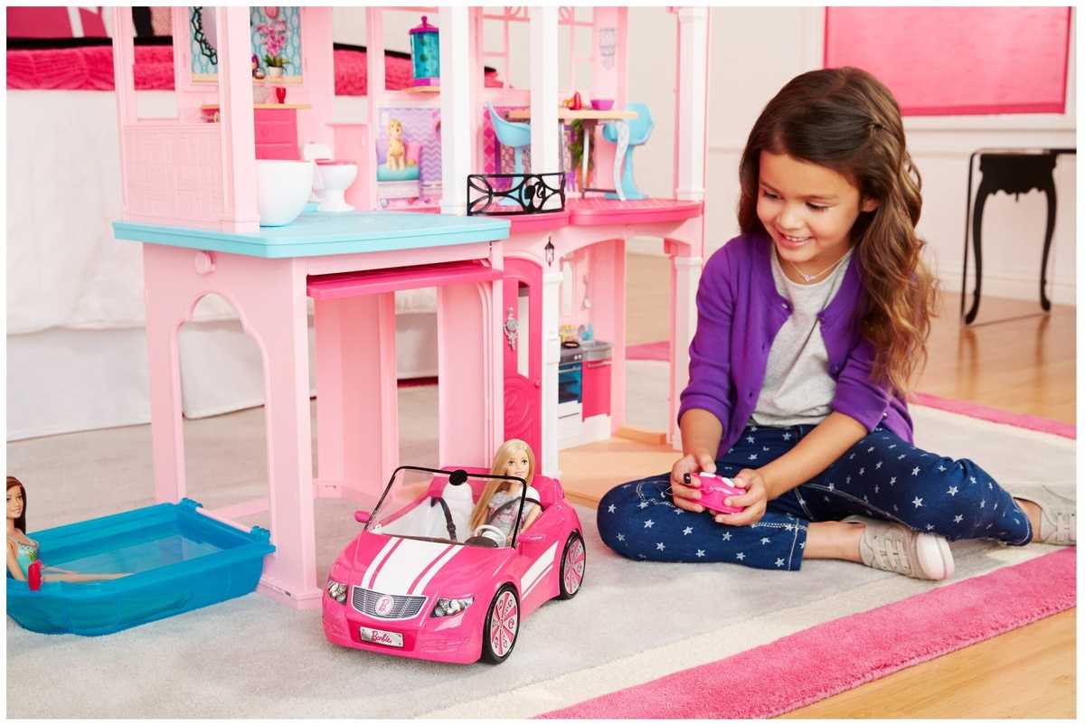 Barbie's dreamhouse