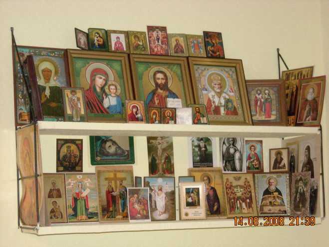 Где в доме должны стоять иконы? правила размещения иконостаса