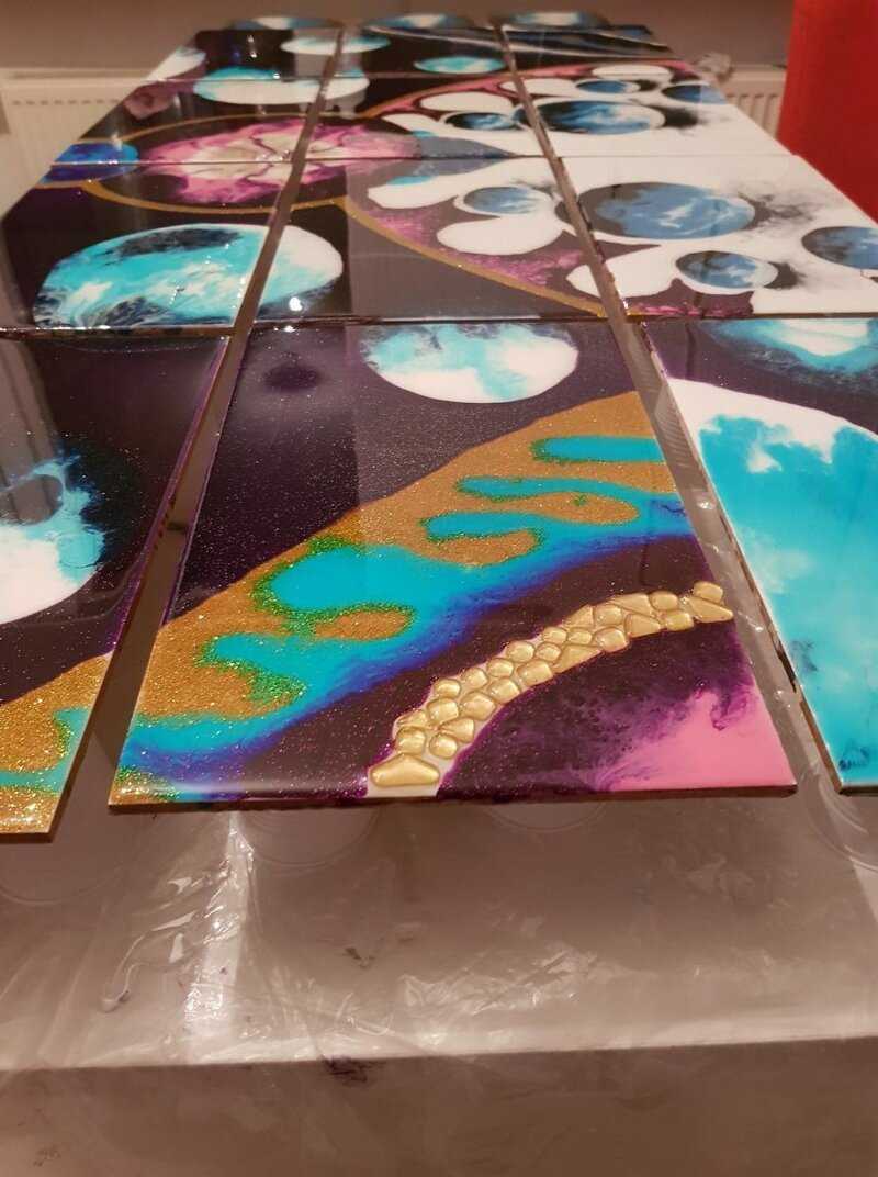 Плитка из эпоксидной смолы: как делается, какие есть варианты