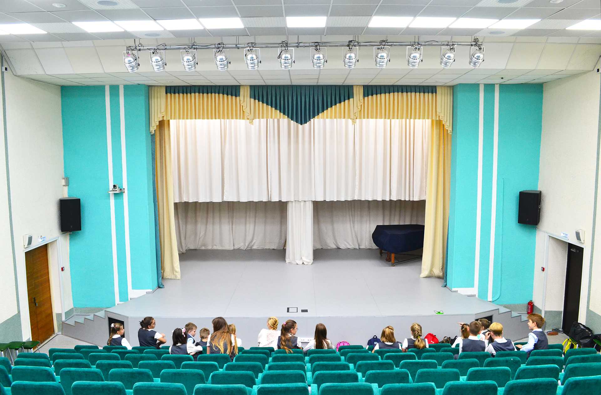 Основы проекта актового зала