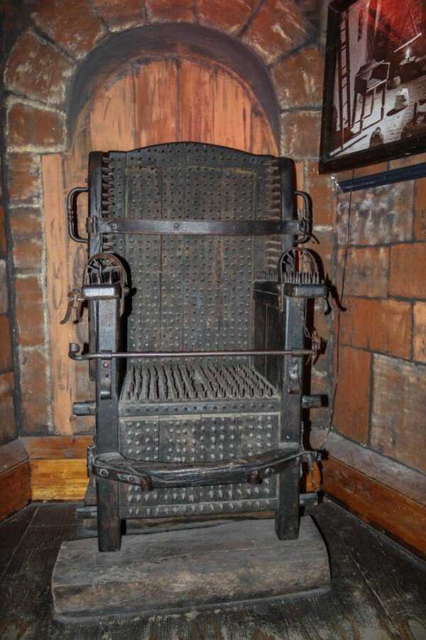 «когда громко играет музыка, человека «обрабатывают»: что известно о пытках в саратовской больнице для заключённых