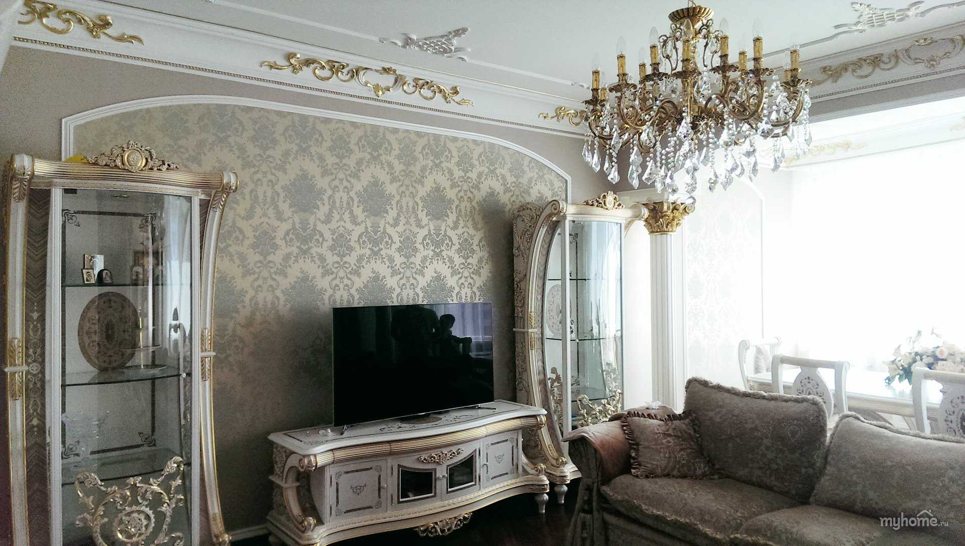 Барокко в интерьере гостиной, кухни и спальни: 60 фото и идей