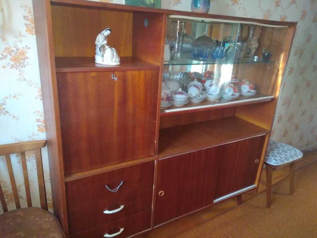 Советские мебельные стенки названия. вещи века: советские стенки 80-х.
