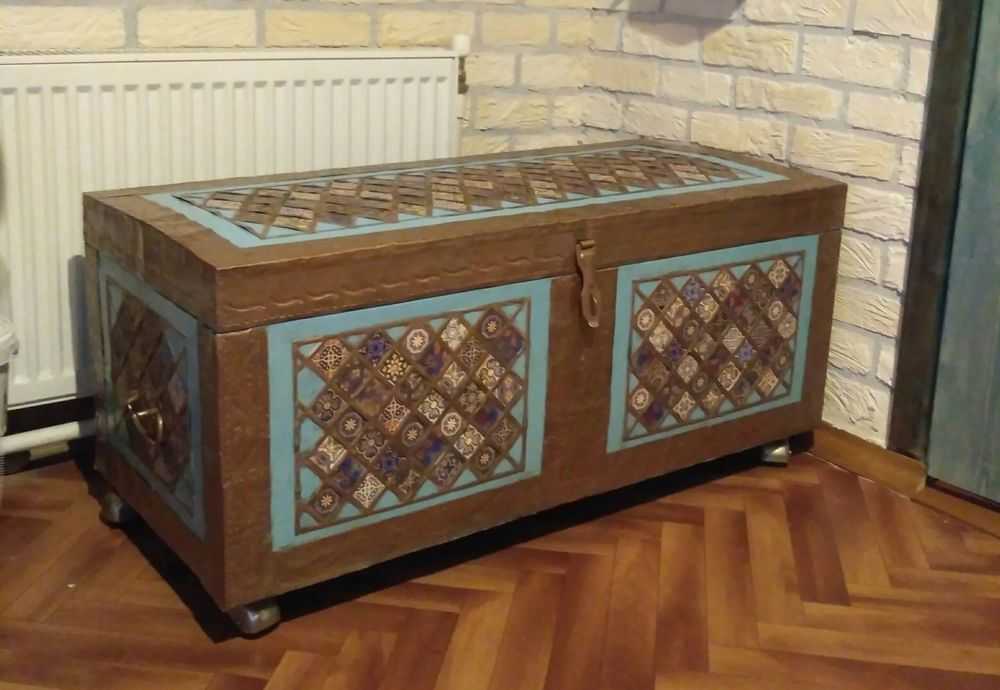 Декупаж сундука: старые фото, под старину своими руками, мастер-класс на шкатулке деревянной, какие обои