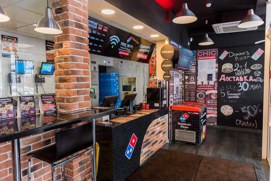 Дизайн интерьера пиццерии domino’s pizza